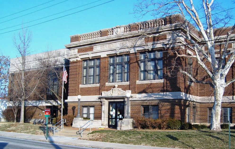 Current view of Belleville (IL) Public Library, funded by Andrew Carnegie in 1913.